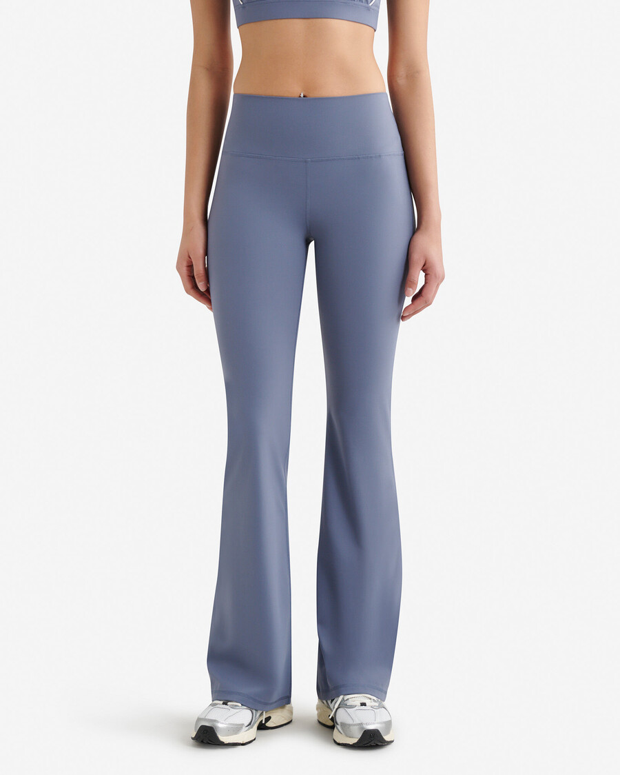 restore stretch flare leggings