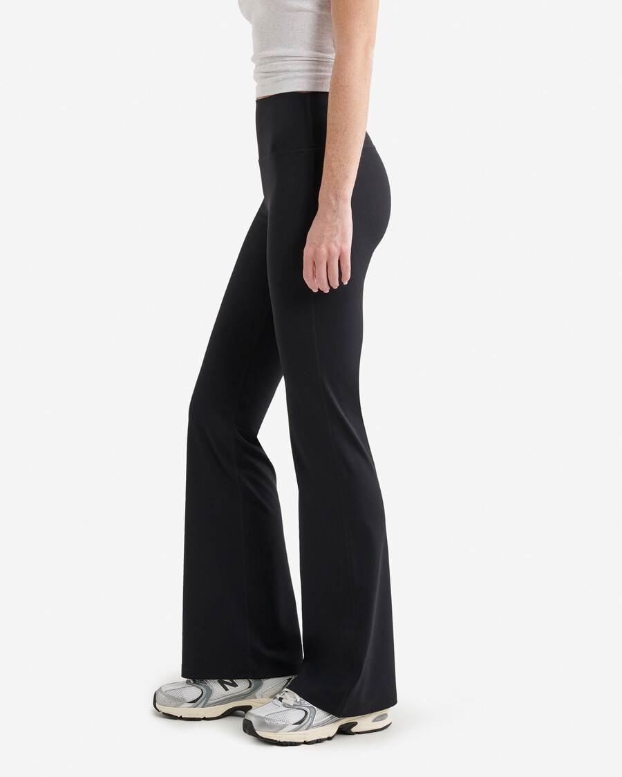 restore stretch flare leggings