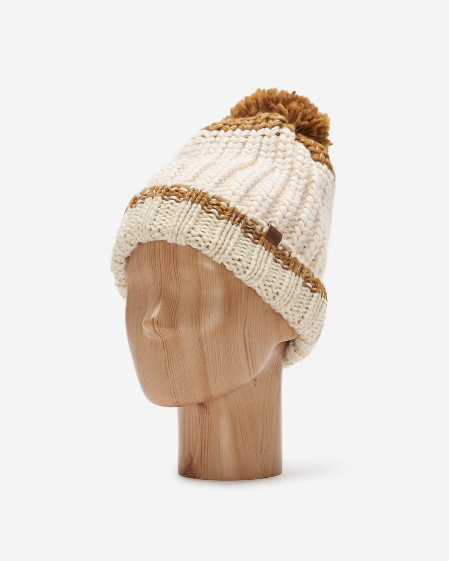 chunky cabin toque