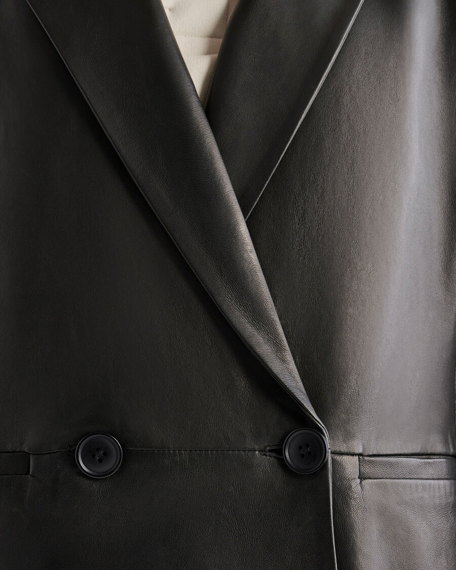 damen-lederblazer mit doppelter knopfleiste