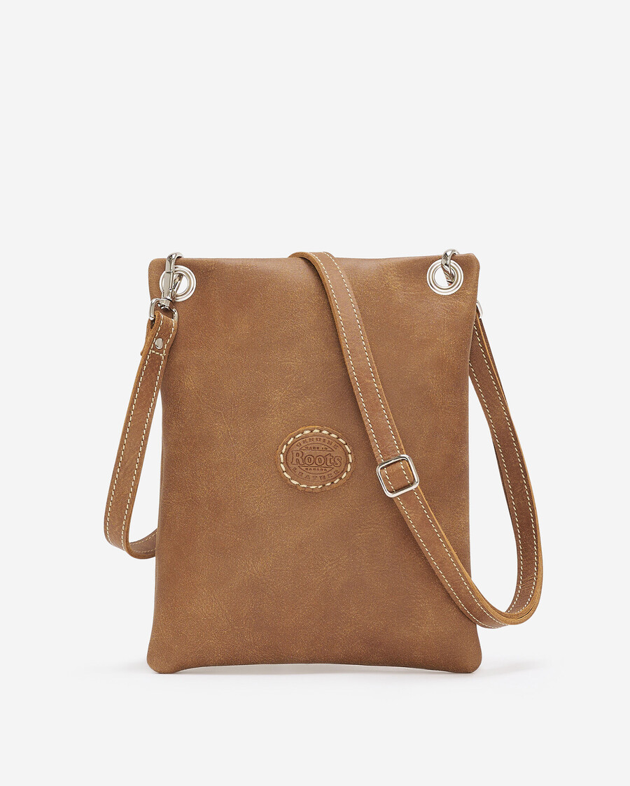 maple leaf urban pouch tribe