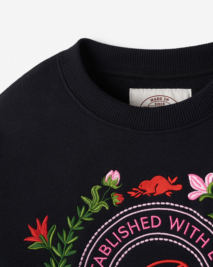 love studio fleece crew