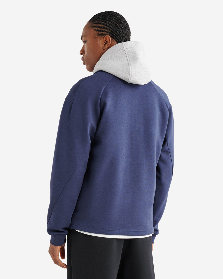 roam shacket