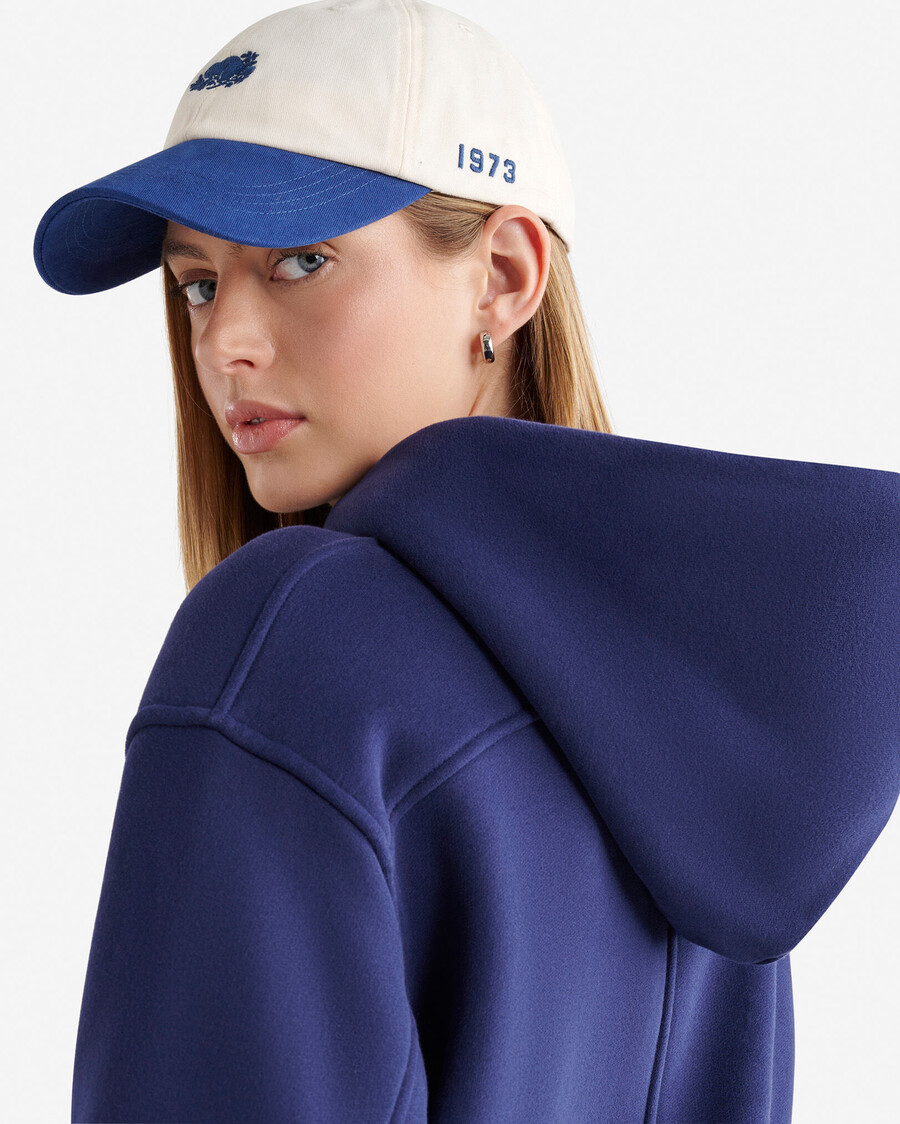 cloud hoodie