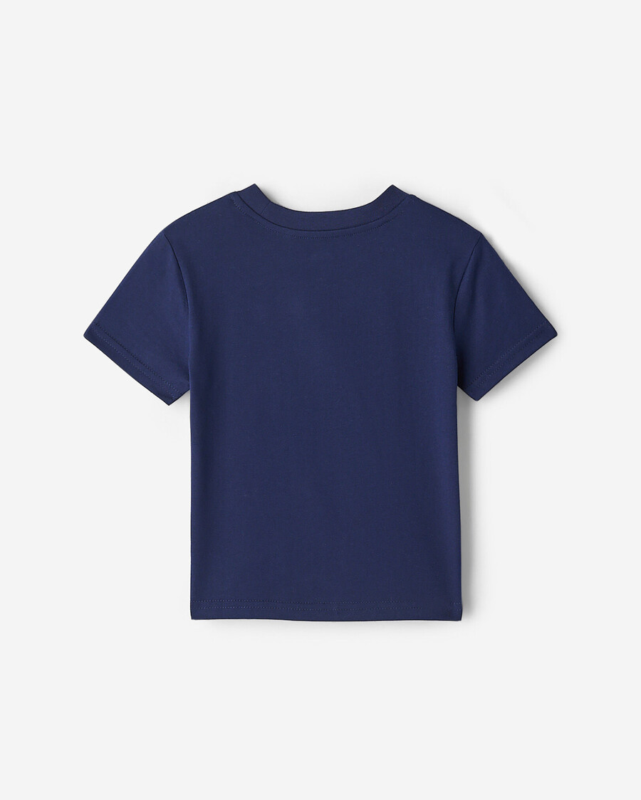 t-shirt mit kleinkind-lebensmittel-motiv